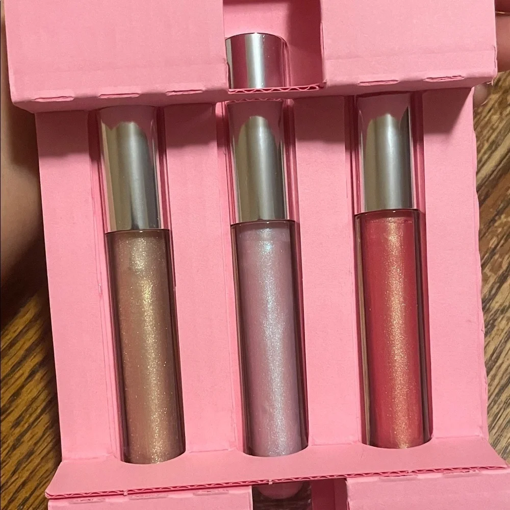 Clinique Pop Treats Lip Gloss Duo in Pink and Silver